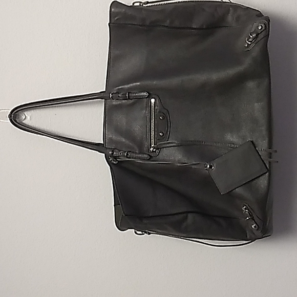 Authentic BALENCIAGA Papier A6 zip around tote in dark gray with mirror. - Picture 4 of 16